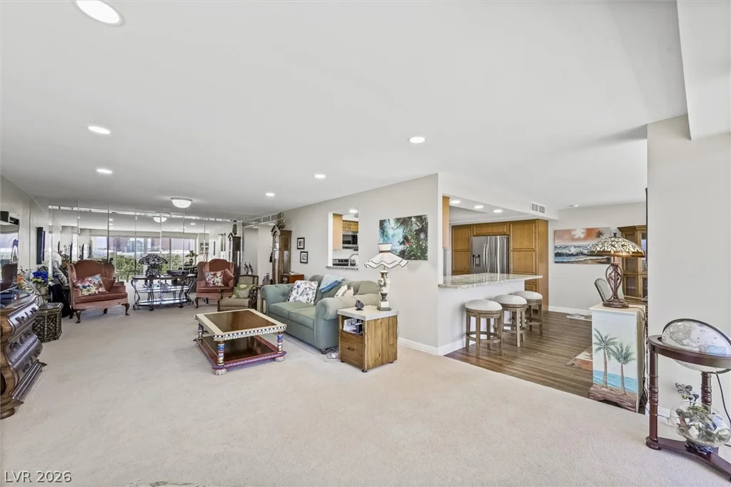 3111 Bel Air, Las Vegas, NV 89109