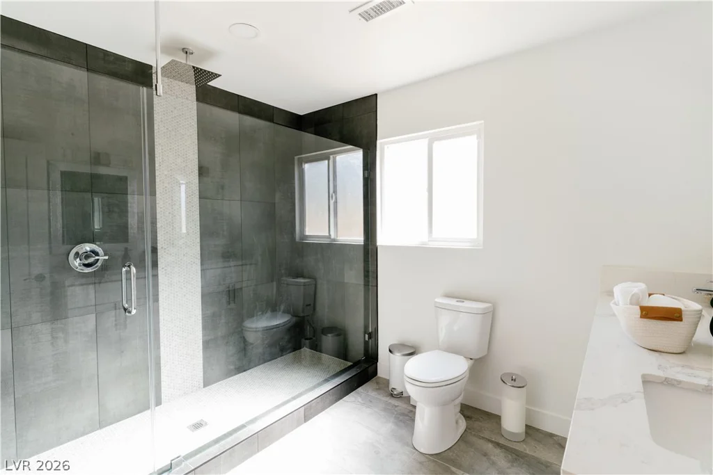 1305 16th, Las Vegas, NV 89104