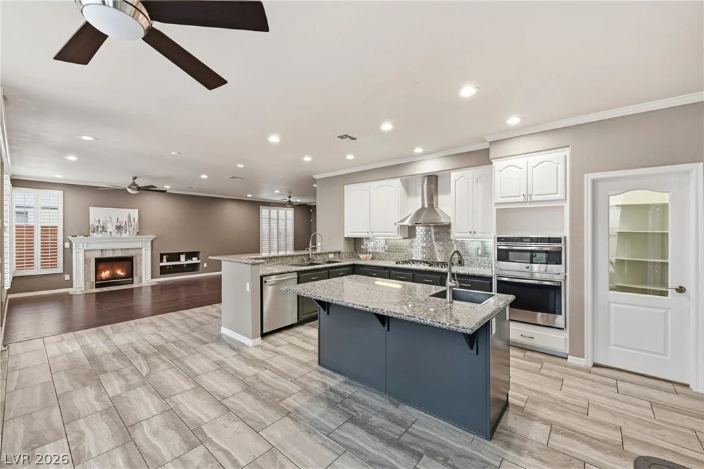 2002 Mesquite Wood, Henderson, NV 89012
