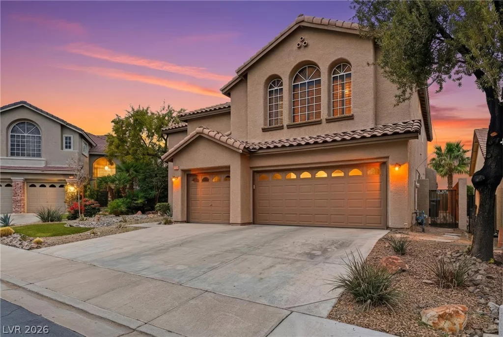 2002 Mesquite Wood, Henderson, NV 89012