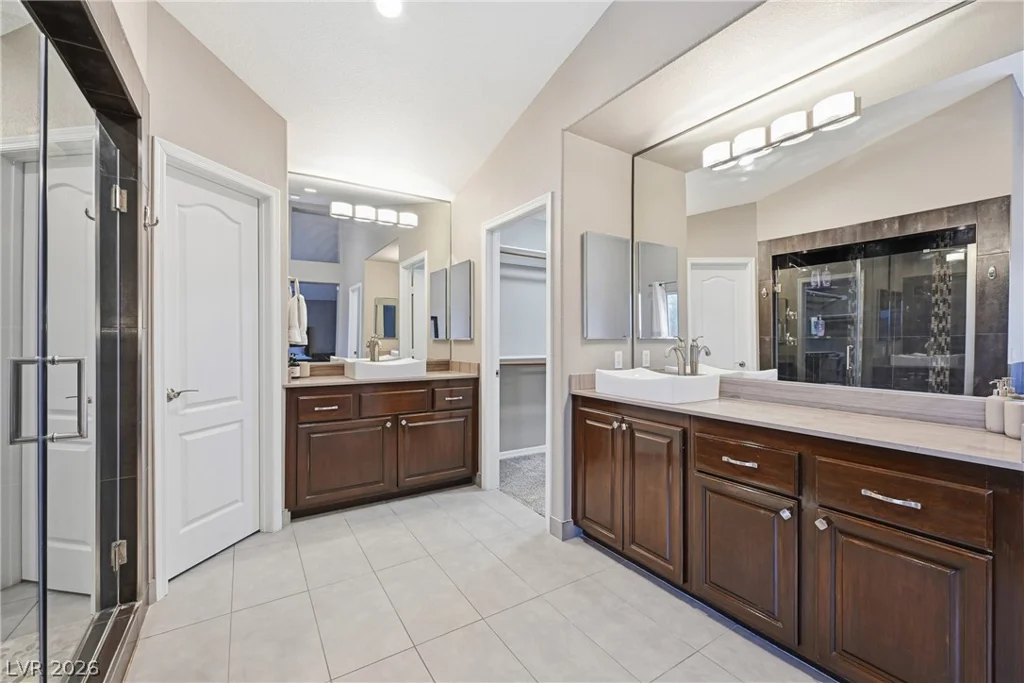 2002 Mesquite Wood, Henderson, NV 89012