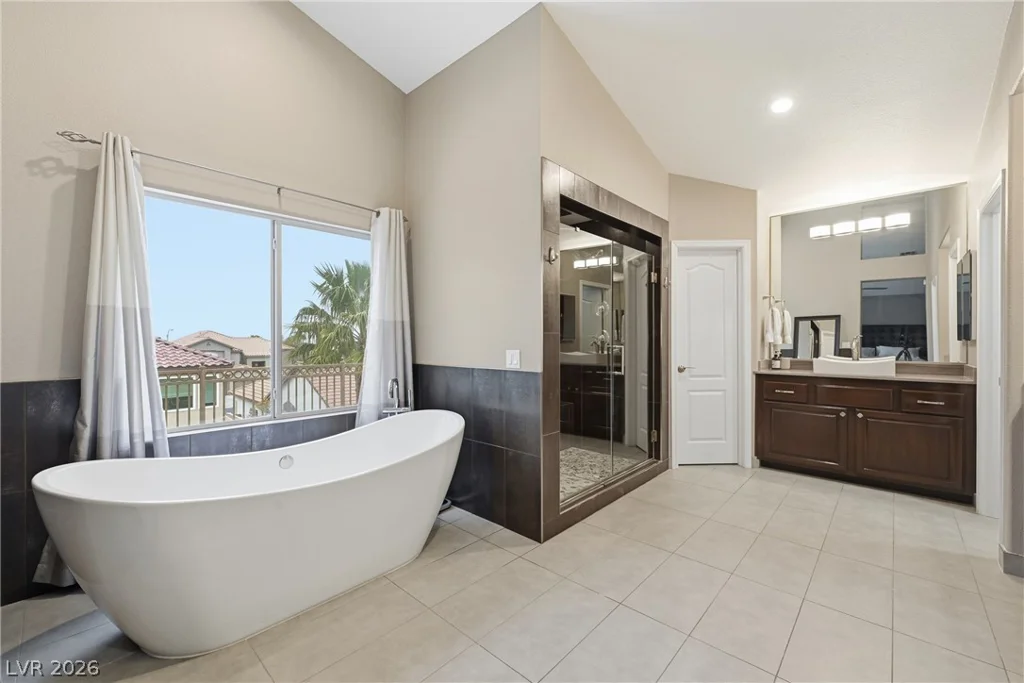 2002 Mesquite Wood, Henderson, NV 89012