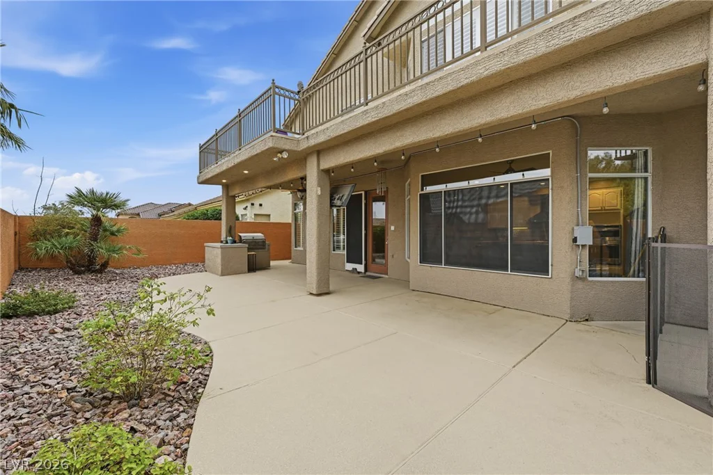 2002 Mesquite Wood, Henderson, NV 89012