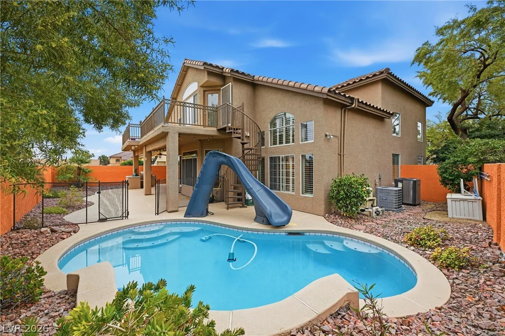 2002 Mesquite Wood, Henderson, NV 89012