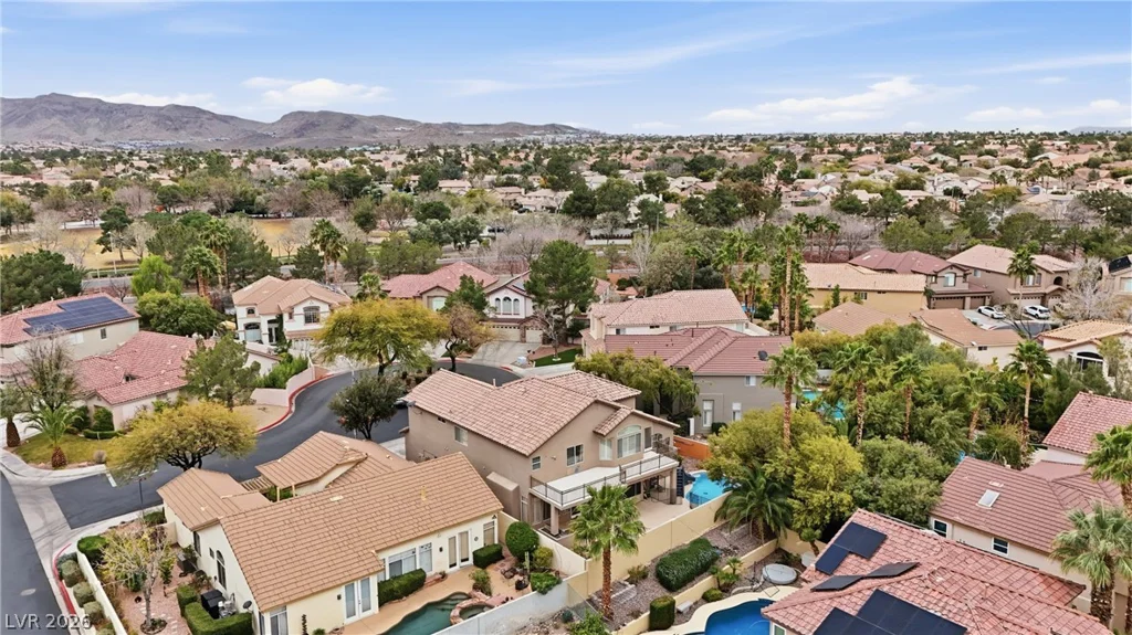 2002 Mesquite Wood, Henderson, NV 89012