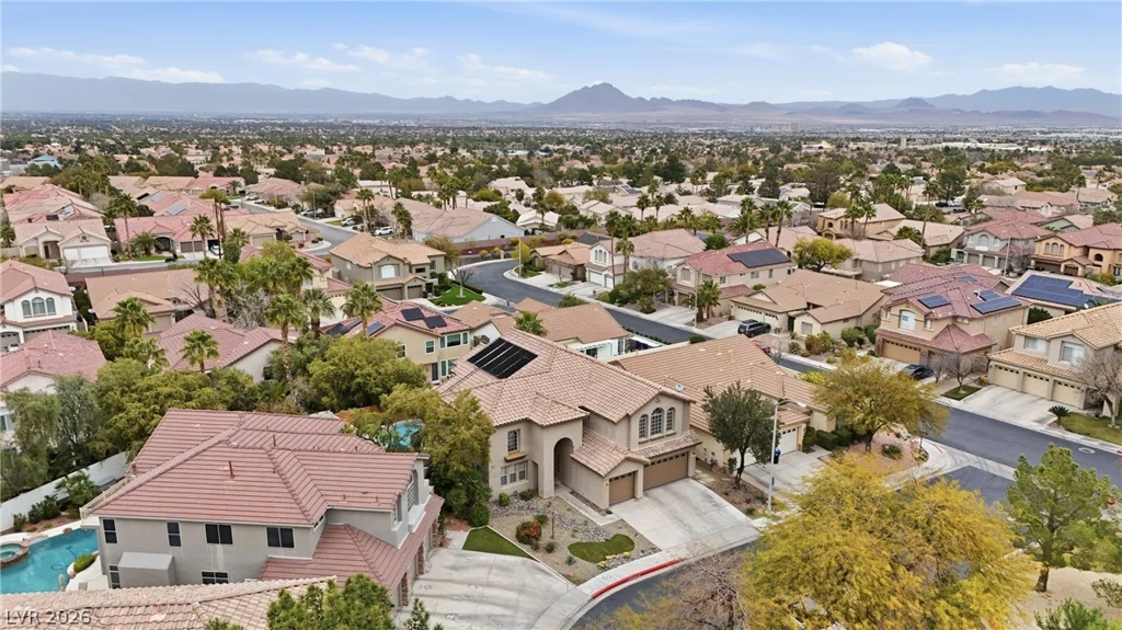 2002 Mesquite Wood, Henderson, NV 89012