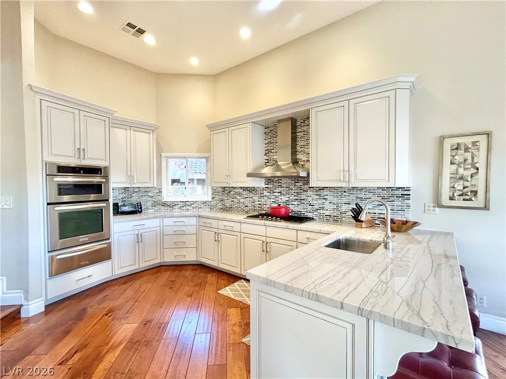 7307 Mission Hills, Las Vegas, NV 89113