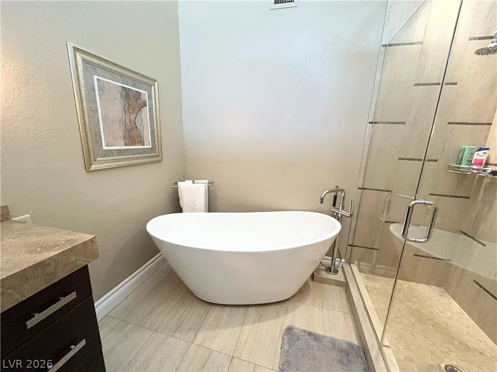 7307 Mission Hills, Las Vegas, NV 89113