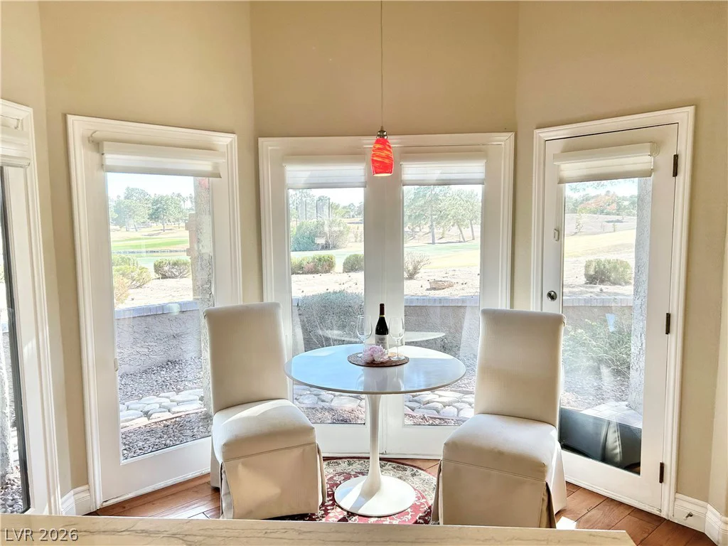 7307 Mission Hills, Las Vegas, NV 89113