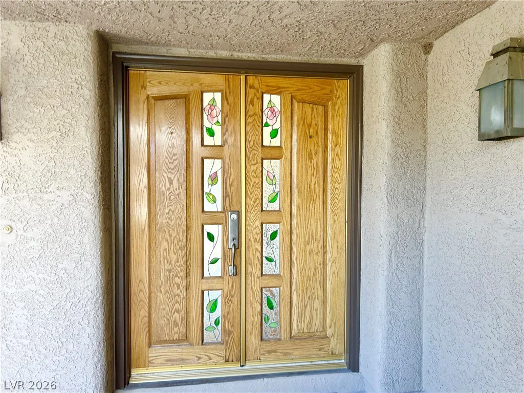 7307 Mission Hills, Las Vegas, NV 89113