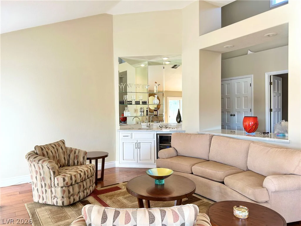 7307 Mission Hills, Las Vegas, NV 89113