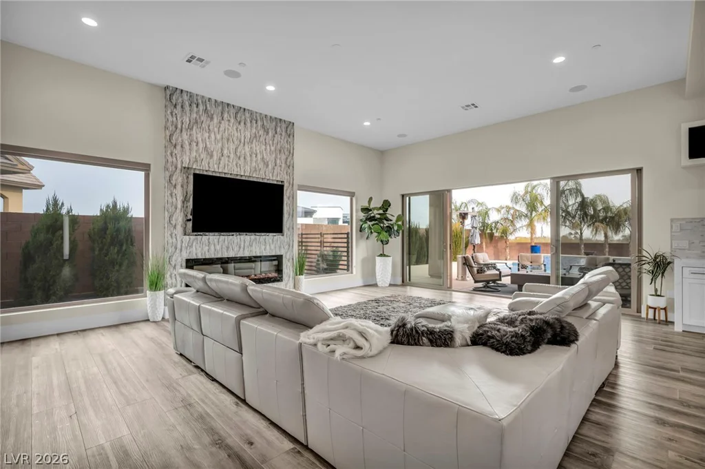 386 Cactus River, Henderson, NV 89074