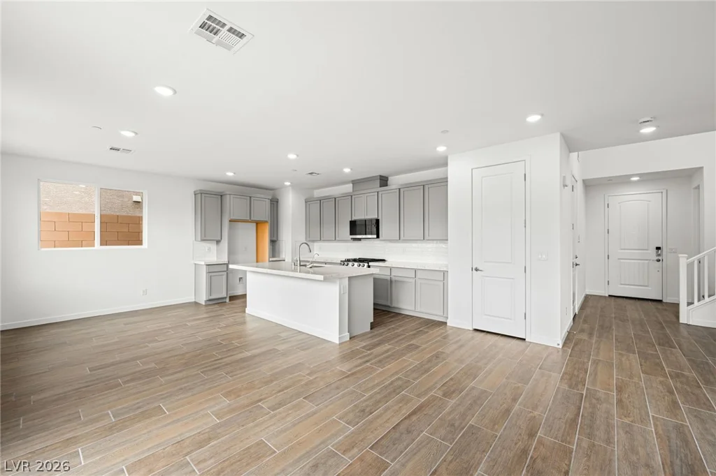 10805 Alamino, Las Vegas, NV 89166