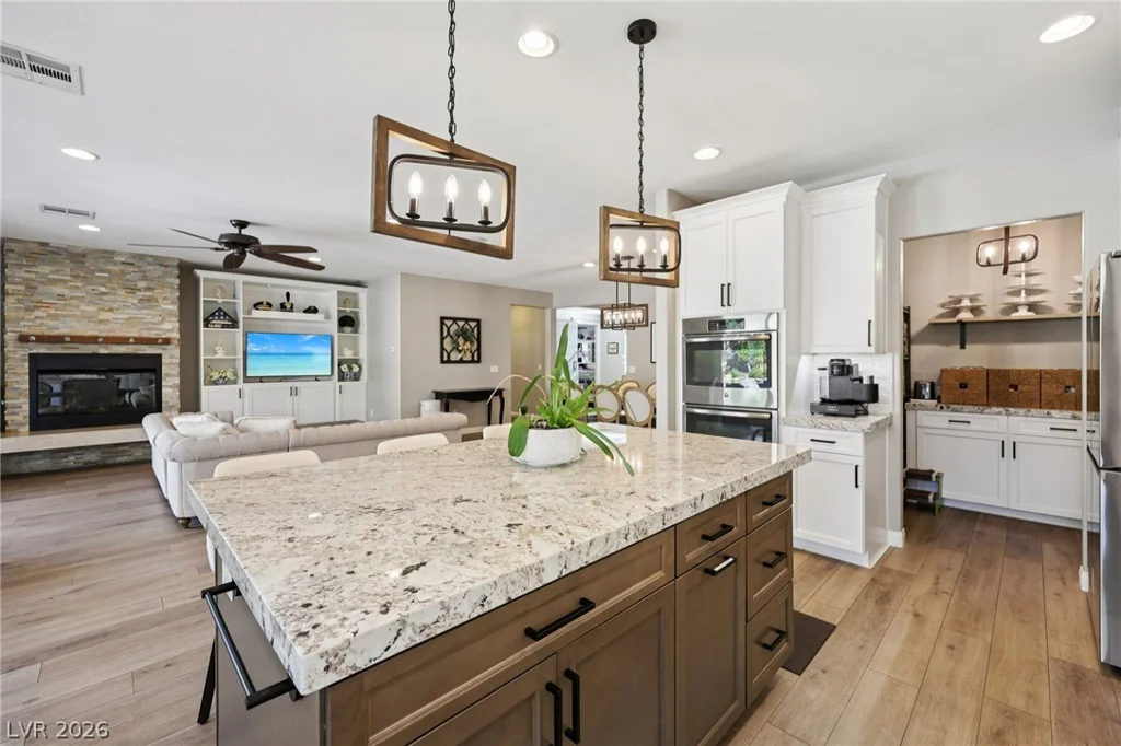 10414 Hemingway, Las Vegas, NV 89149