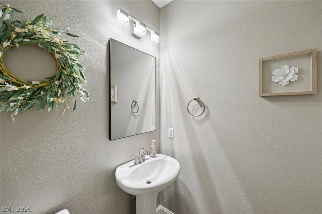10414 Hemingway, Las Vegas, NV 89149