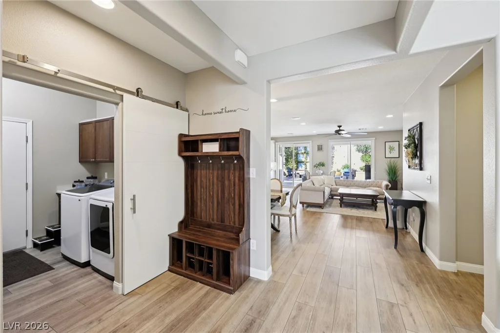 10414 Hemingway, Las Vegas, NV 89149