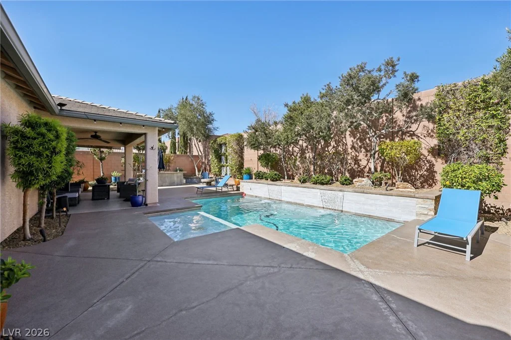 10414 Hemingway, Las Vegas, NV 89149
