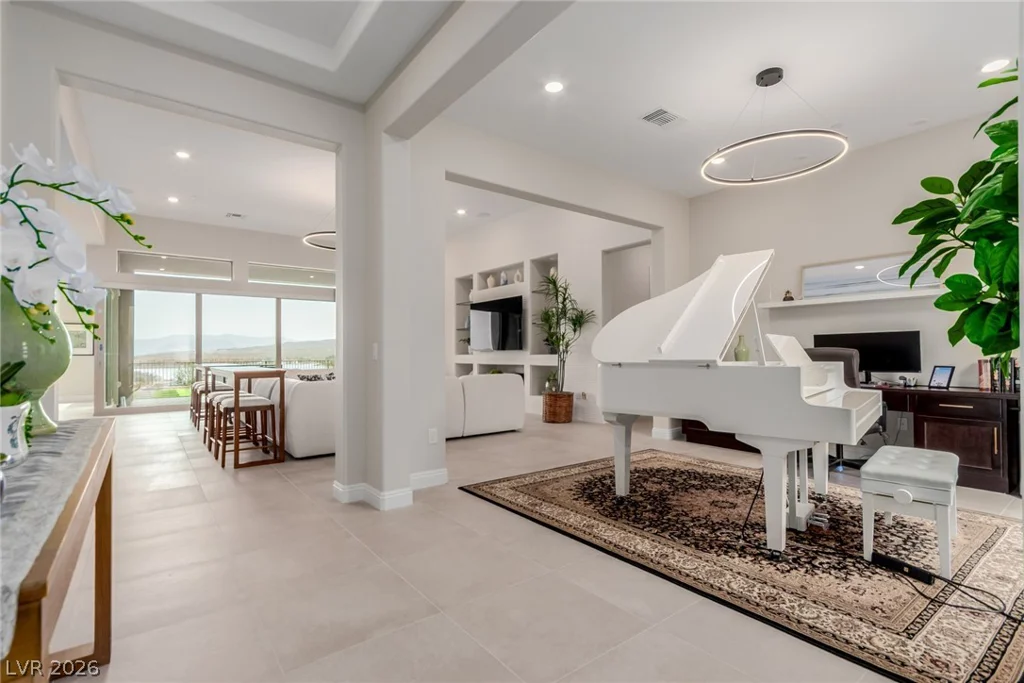 100 Water Cliff, Henderson, NV 89011