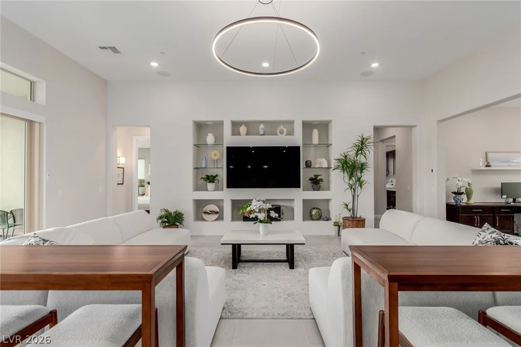 100 Water Cliff, Henderson, NV 89011