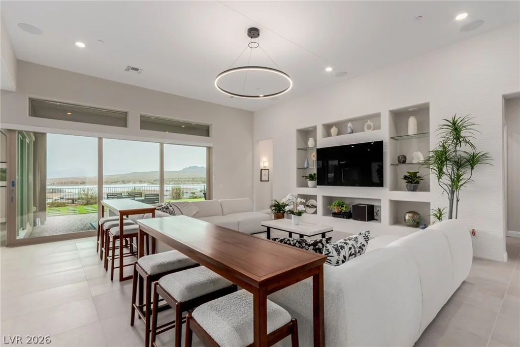 100 Water Cliff, Henderson, NV 89011