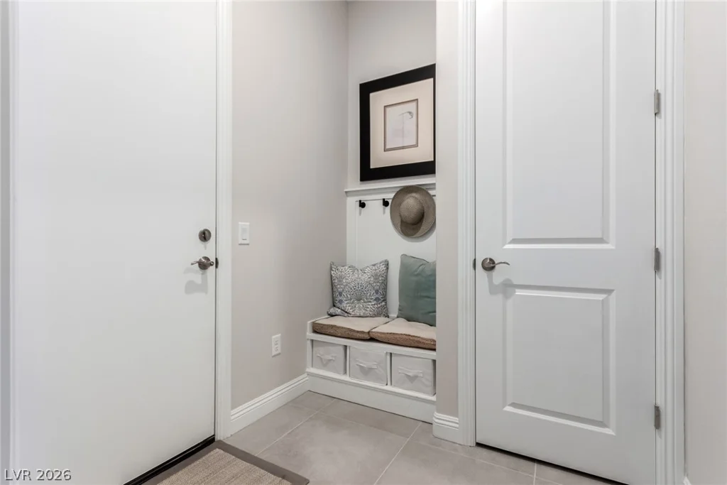 100 Water Cliff, Henderson, NV 89011