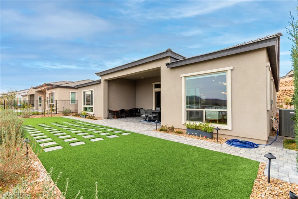 100 Water Cliff, Henderson, NV 89011