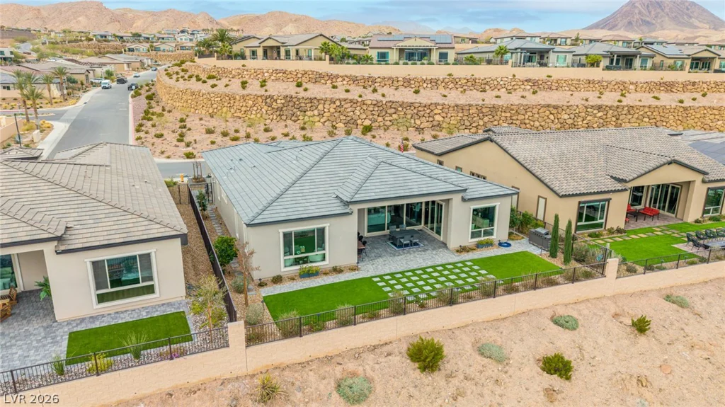 100 Water Cliff, Henderson, NV 89011
