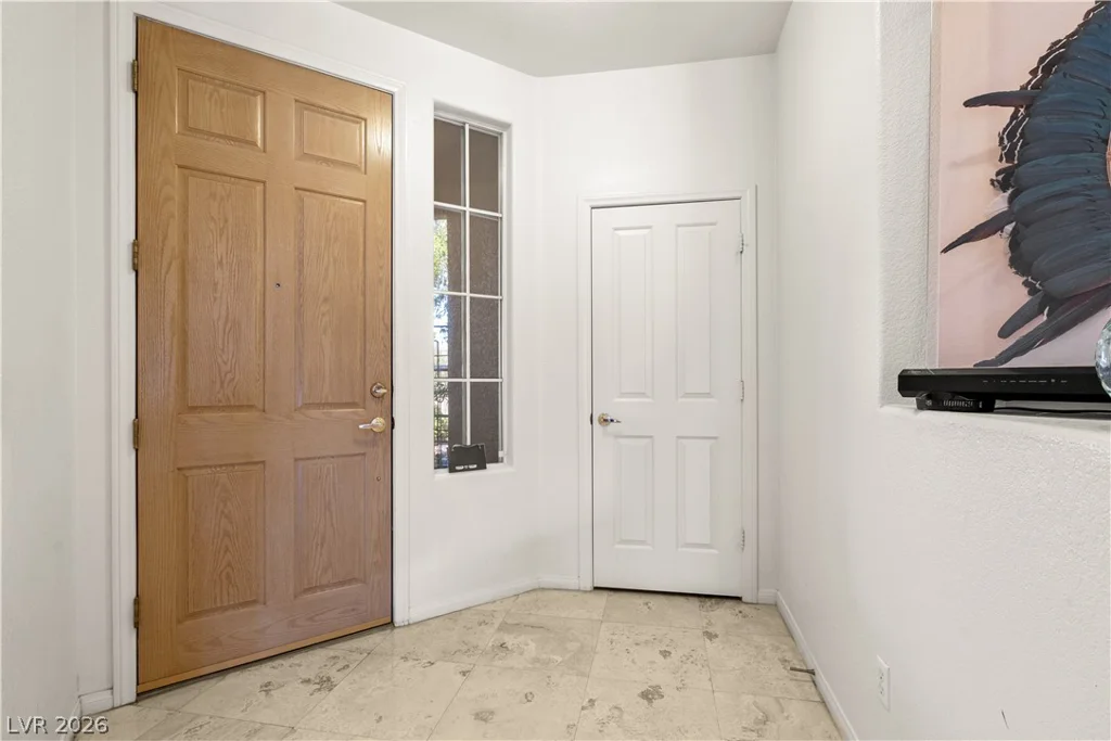 6647 Isolated, Las Vegas, NV 89110