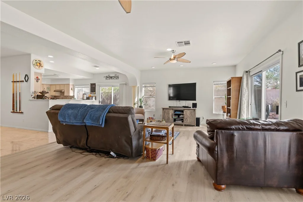 6647 Isolated, Las Vegas, NV 89110