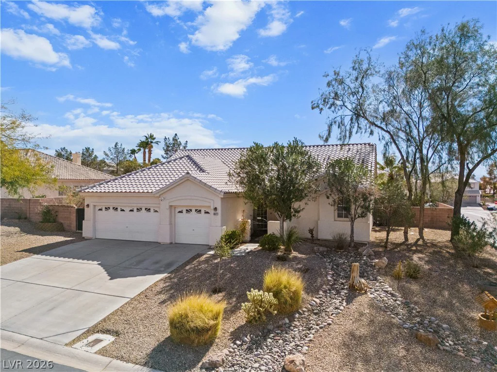 6647 Isolated, Las Vegas, NV 89110