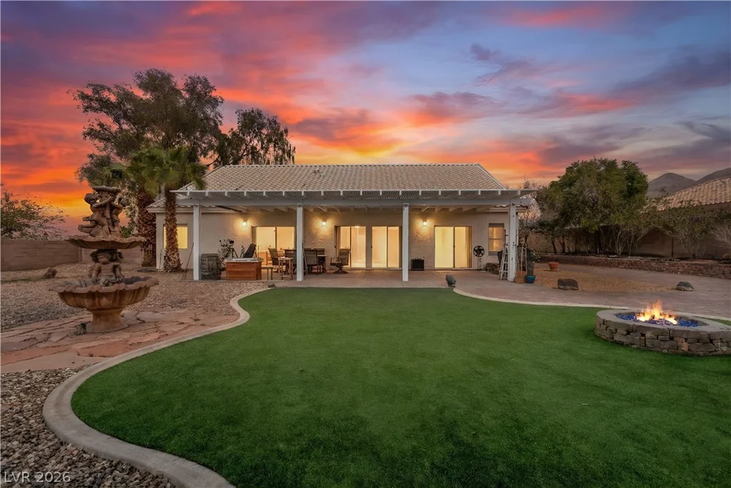 6647 Isolated, Las Vegas, NV 89110
