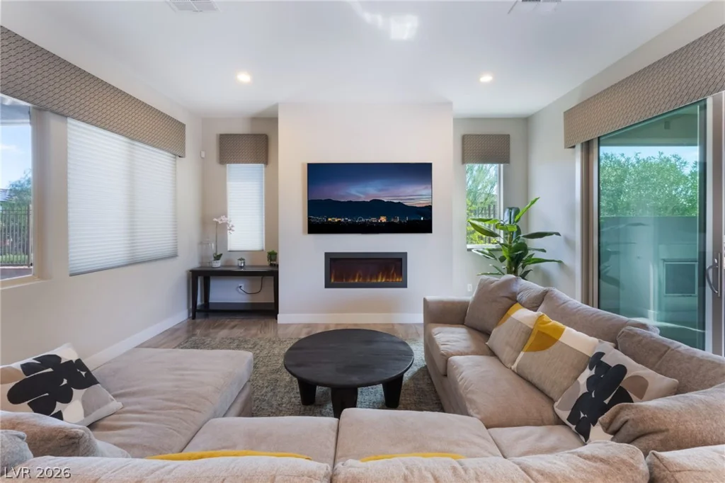 12007 Girasole, Las Vegas, NV 89138