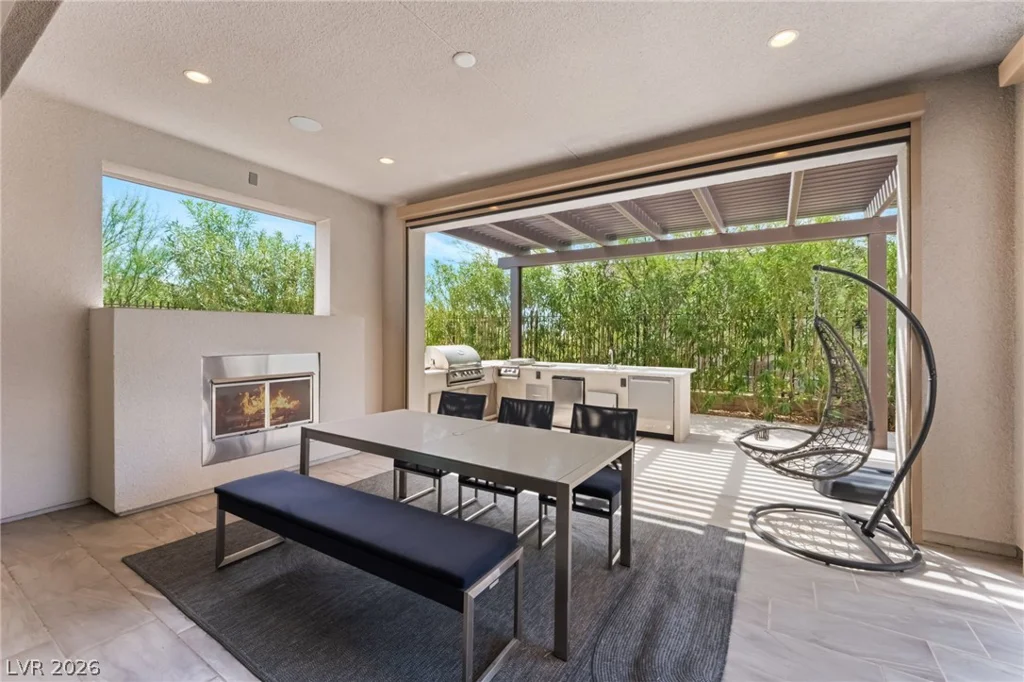 12007 Girasole, Las Vegas, NV 89138