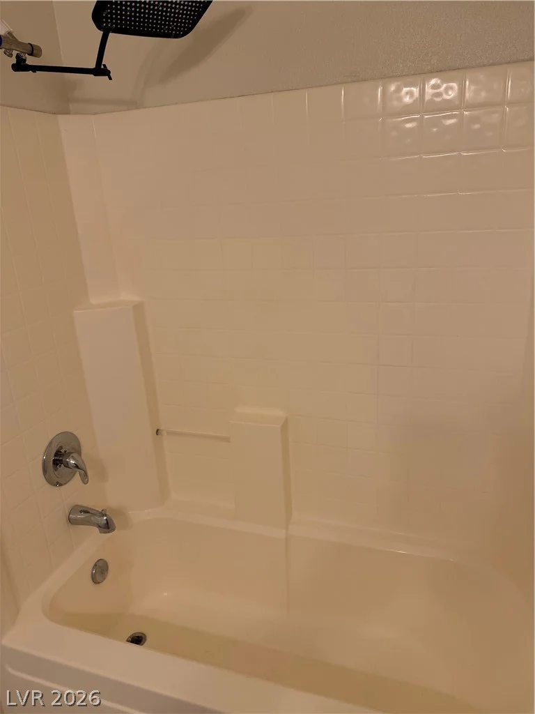 178 Flying Hills, Las Vegas, NV 89148