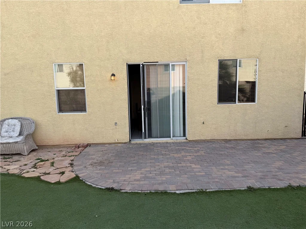178 Flying Hills, Las Vegas, NV 89148