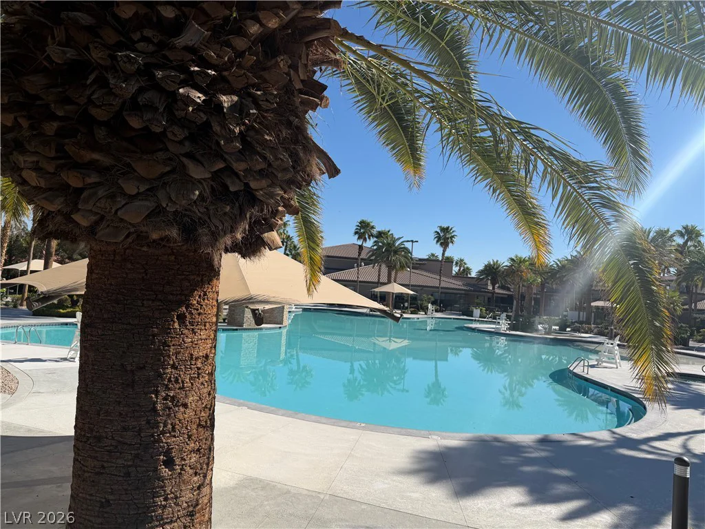 178 Flying Hills, Las Vegas, NV 89148