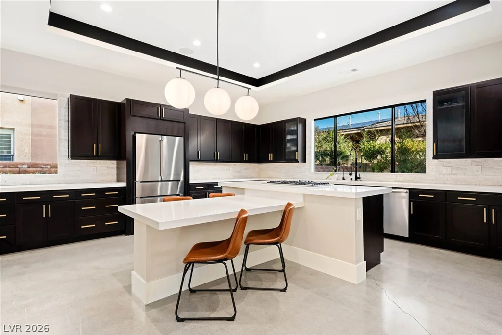 62 Grey Feather, Las Vegas, NV 89135