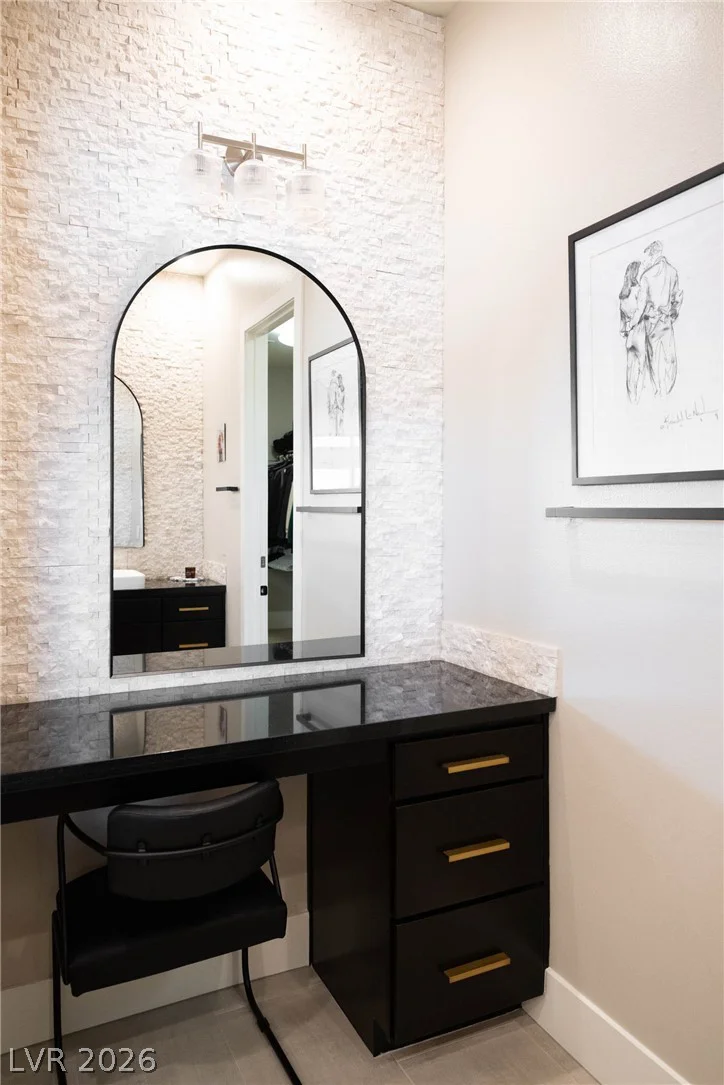 62 Grey Feather, Las Vegas, NV 89135
