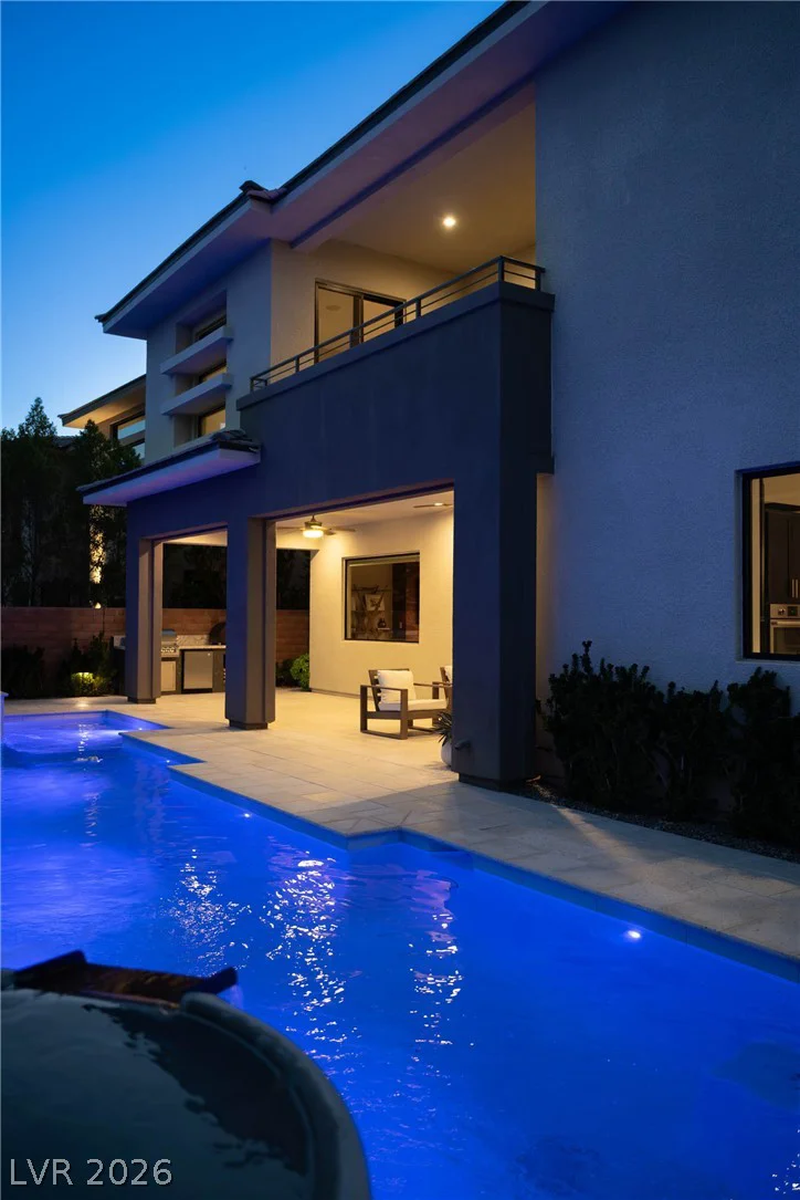 62 Grey Feather, Las Vegas, NV 89135