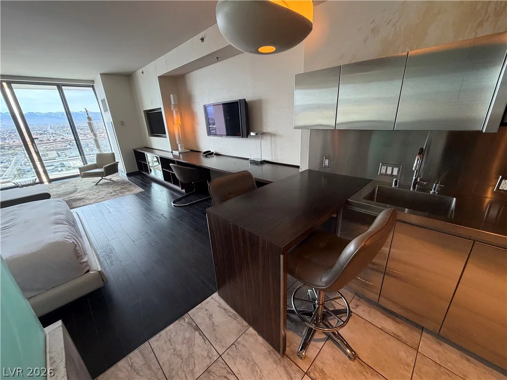 4381 Flamingo, Las Vegas, NV 89103