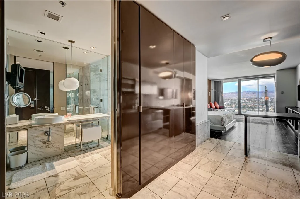 4381 Flamingo, Las Vegas, NV 89103
