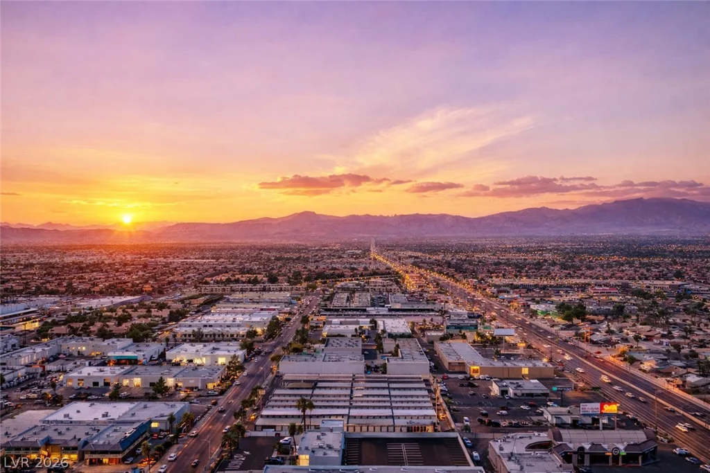 4381 Flamingo, Las Vegas, NV 89103