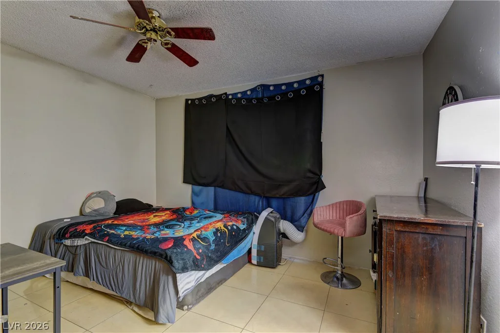 6217 Clarice, Las Vegas, NV 89107