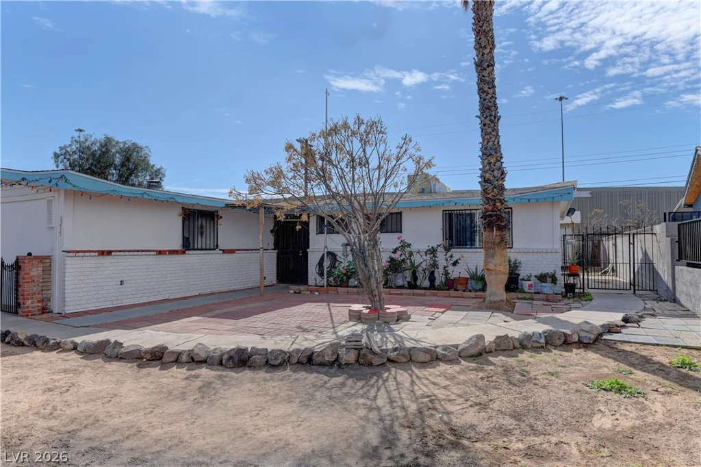 6217 Clarice, Las Vegas, NV 89107