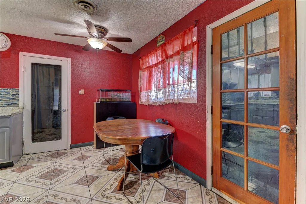 6217 Clarice, Las Vegas, NV 89107