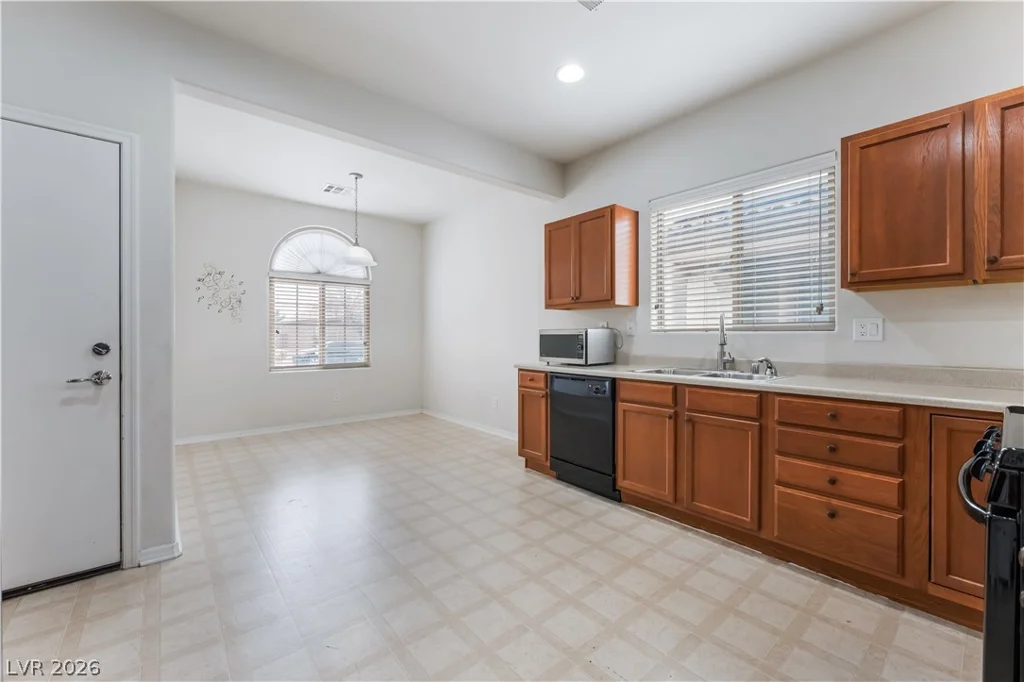 6072 Corbin, Las Vegas, NV 89122