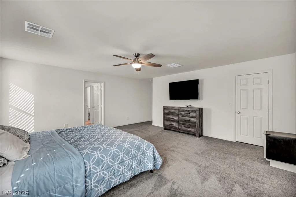 10283 Massachusetts, Las Vegas, NV 89141
