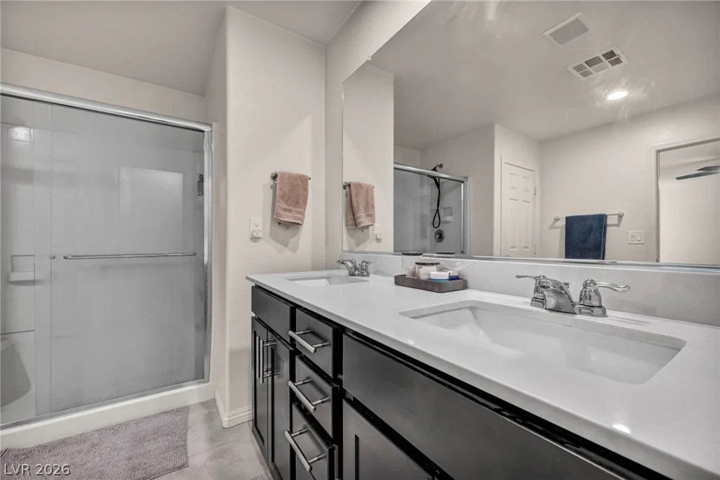 10283 Massachusetts, Las Vegas, NV 89141