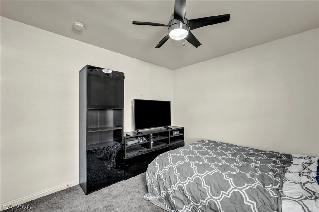 10283 Massachusetts, Las Vegas, NV 89141