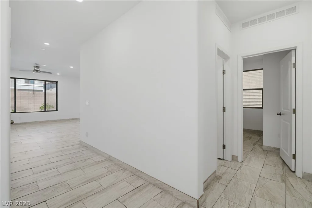 8025 Texas Hills, Las Vegas, NV 89113